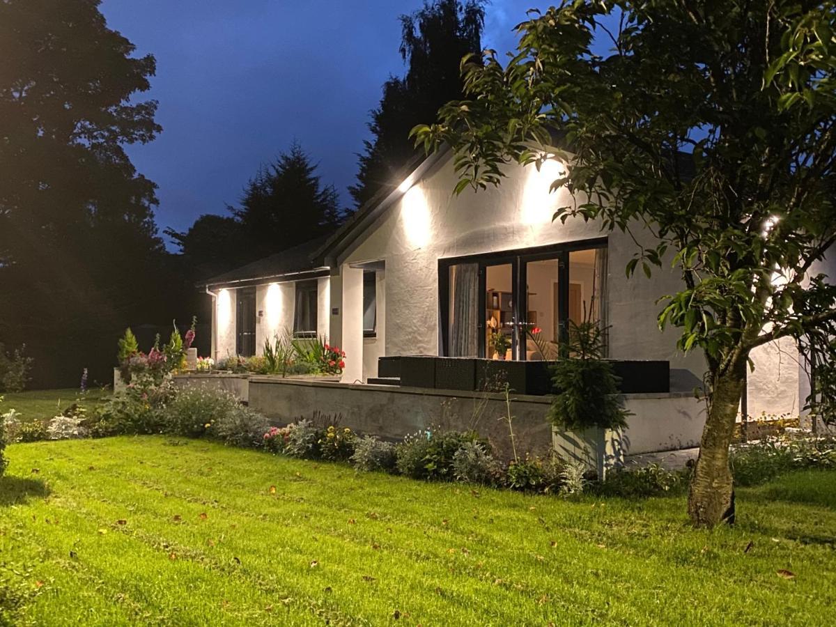 Aurora Suite B&B Coupar Angus エクステリア 写真